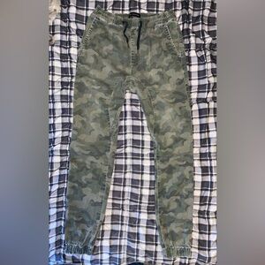 Zanerobe drop crotch woodland camo joggers Size 30